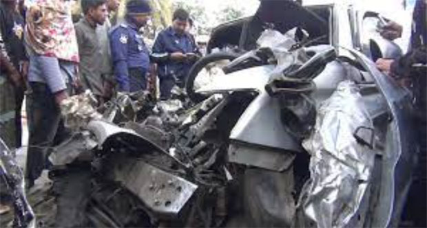 Indian engineer, his wife killed in Bangladesh road accident