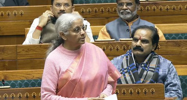 Govt Monitors Oil Prices to Curb Inflation Impact