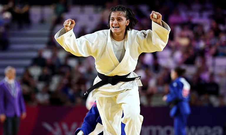 Tripura's Golden Triumph: Asmita Dey Scripts Commonwealth Games History
