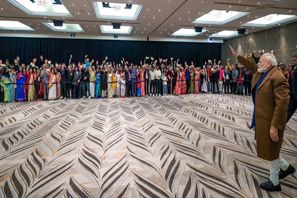 PM Modi Receives Warm Welcome in New Zealand