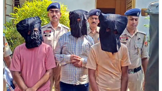 Police Crack E-rickshaw Battery Theft Racket, Three Arrested