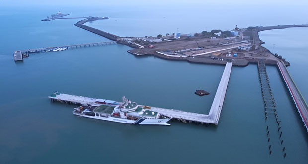 LPG Tanker Nanda Devi Reaches Gujarat with Major Supply Boost