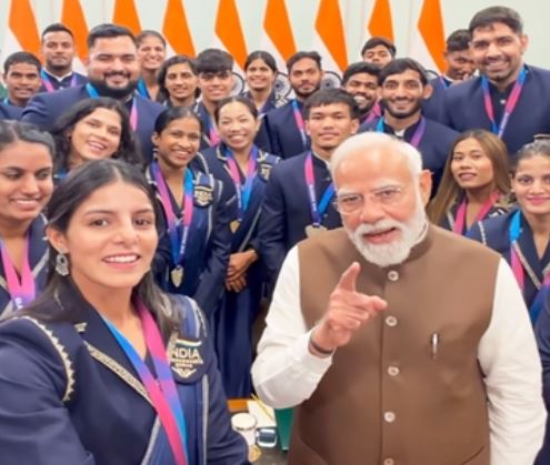 PM Modi Meets CWG 2026 Medal Winners