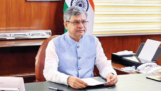 Ashwini Vaishnaw Reviews Ground Situation With Senior Officials In Wake Of Cyclone Arnab