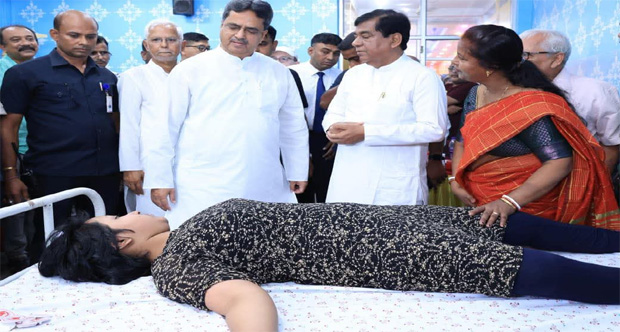 CM Manik Saha Leads Voluntary Blood Donation Drive in Agartala