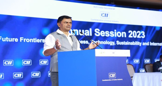 Power Minister RK Singh says, India to have 65 percent of its power generation capacity from non-fossil fuels by 2030