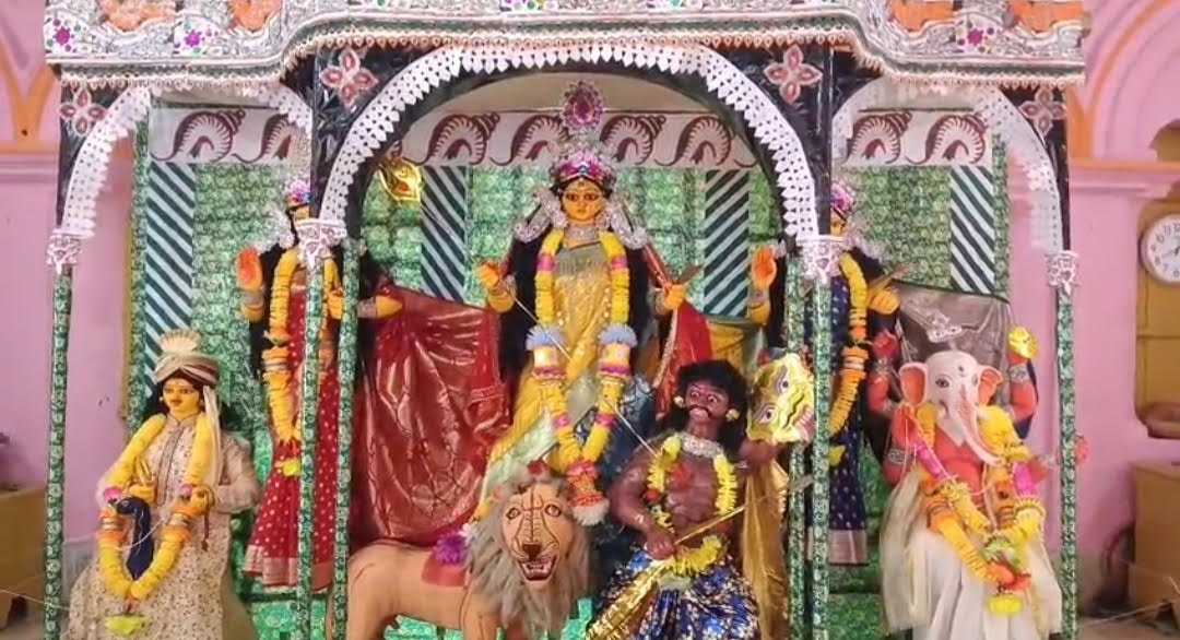 Large Turnout Marks Maha Ashtami Celebrations at Durga Bari in Agartala