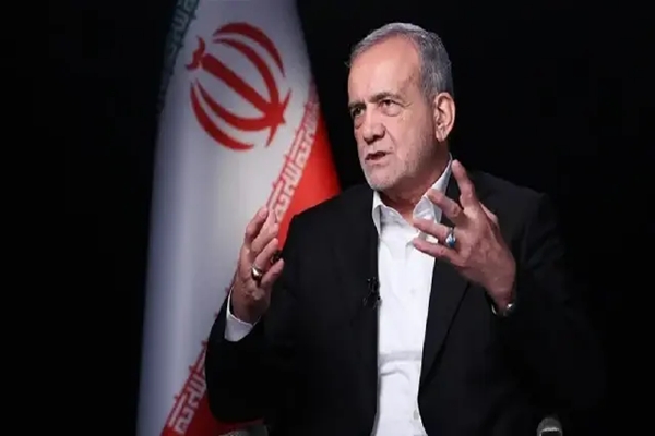 Pezeshkian Says Iran Won’t Surrender, Stays Open to Diplomacy