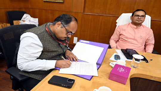 Tripura Signs Letter of Intent with IIT Kharagpur for Higher Education Collaboration