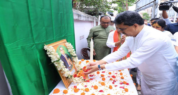 CM Leads Tributes on Ambedkar Jayanti