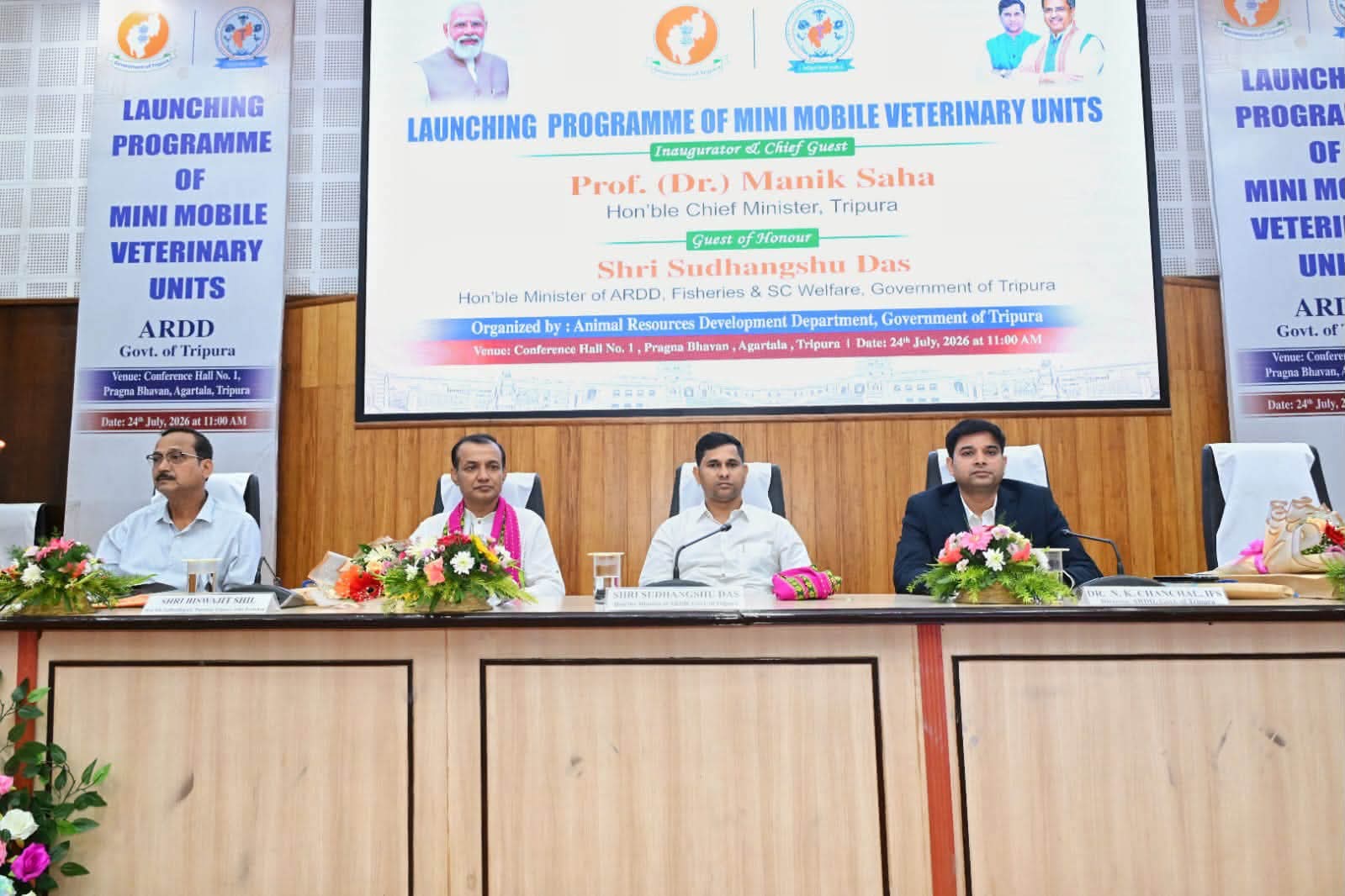 Tripura expands doorstep animal healthcare through mini mobile veterinary units