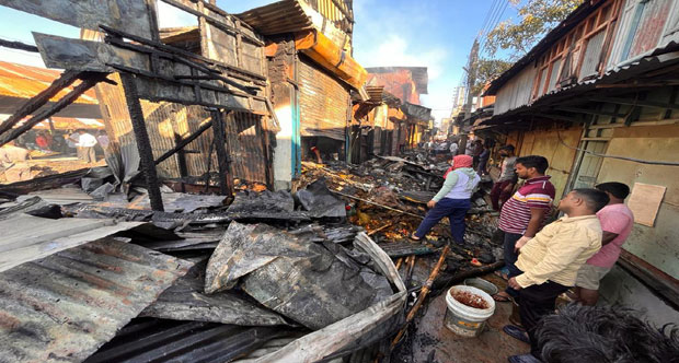 Massive fire broke out at Battala bazar, incurs hefty loss; CM Dr Manik Saha inspects gutted site