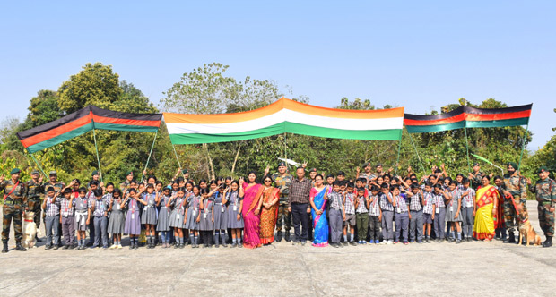 AR organizes ‘A Day with Assam Rifles’ with students