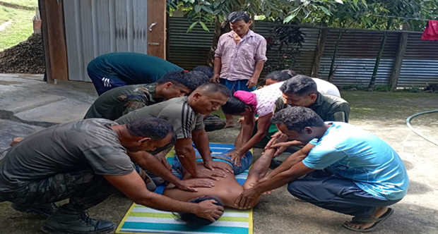 Assam Rifles rescues 3 villagers from malfunctioned bore well